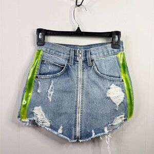 Carmar denim mini skirt frayed zip front size 25 Y2k style